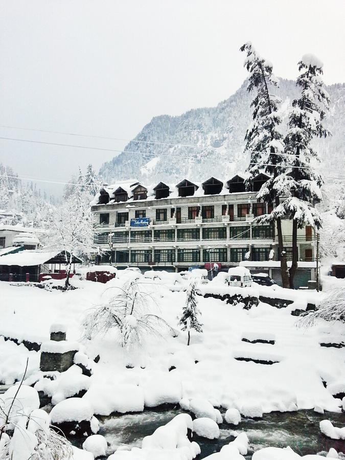 Hotel Satkar Residency - Riverside Old Manali Extérieur photo