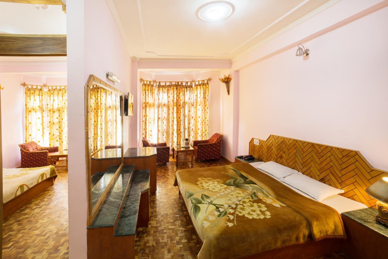 Hotel Satkar Residency - Riverside Old Manali Extérieur photo